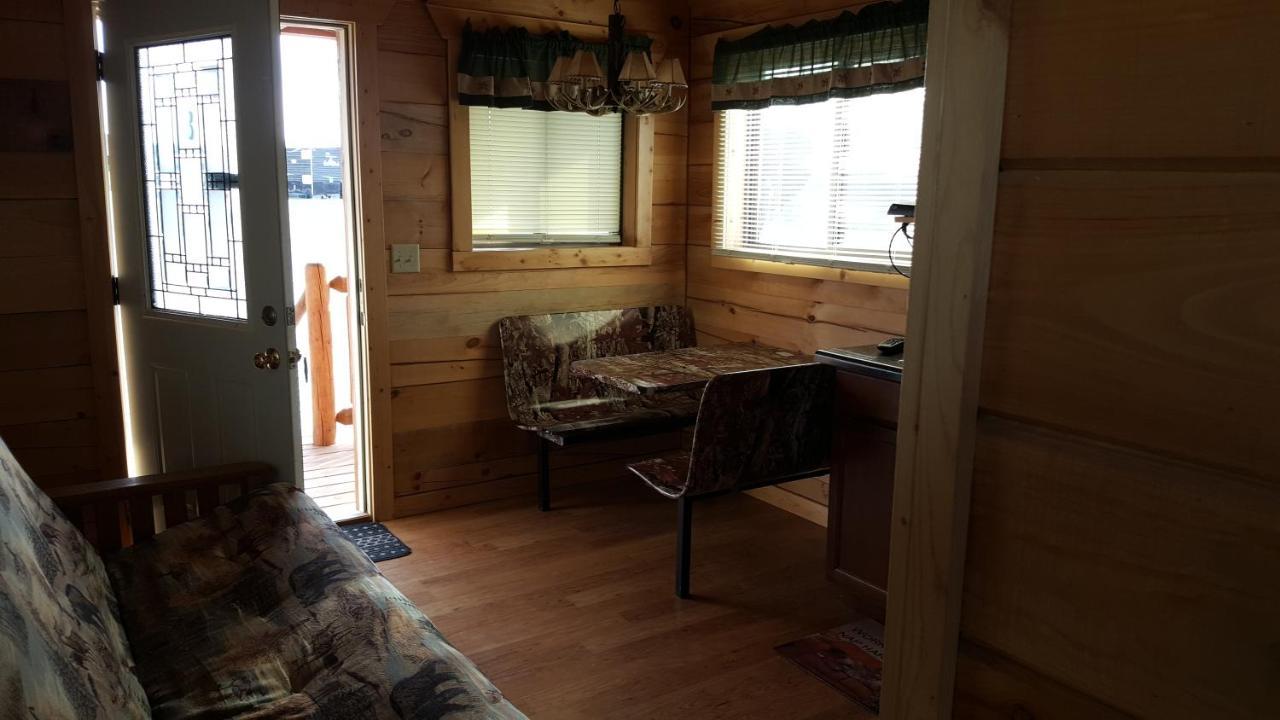 Country Cabins Hotel Chariton Exterior foto